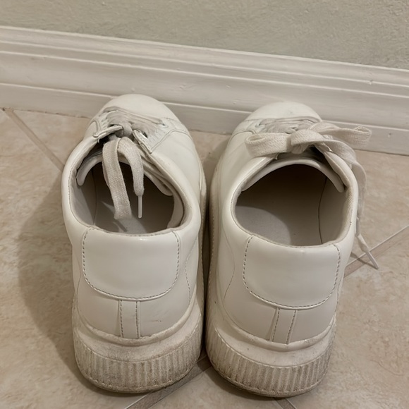 White platform sneaker - Picture 4 of 4